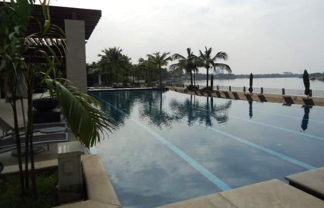 Long description image 1