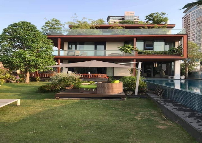 Long description image 1